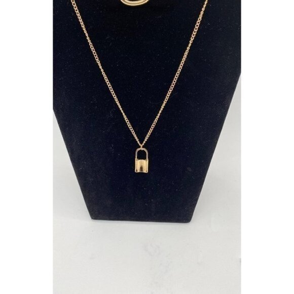 PadLock Layered Necklace Women’s Gold Tone Punk Jewelry - Picture 4 of 12